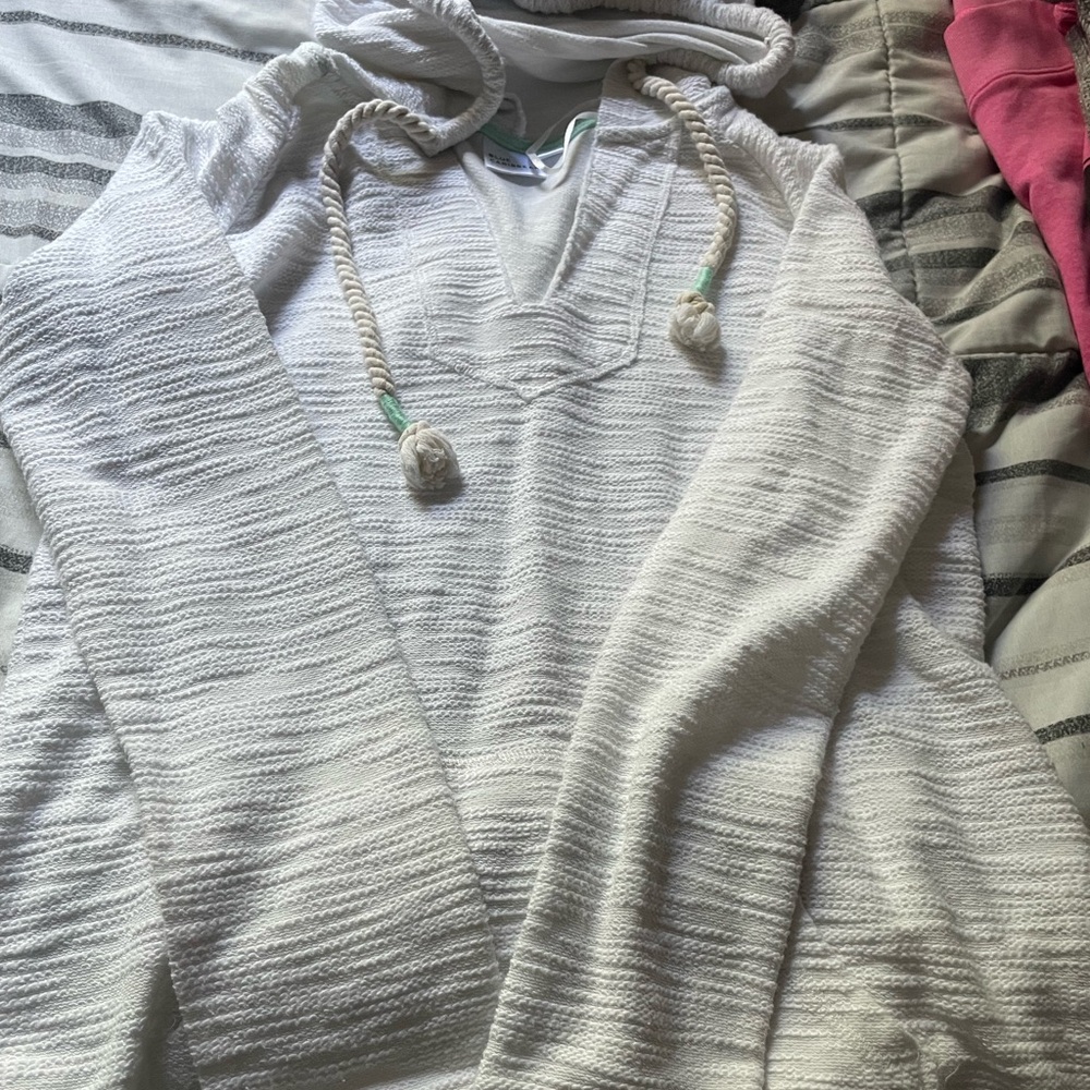 white no stains never worn
